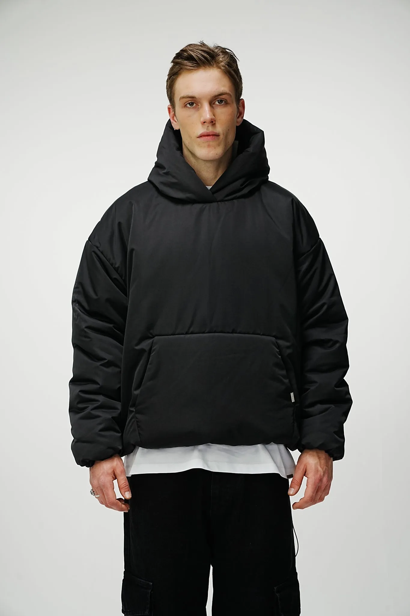 Airdrop Puffer Hoodie - Black