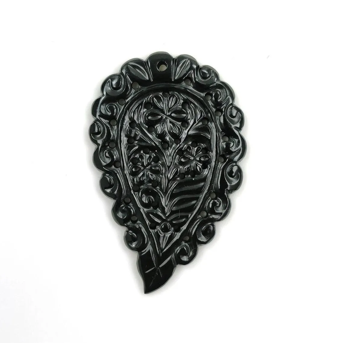 Indian LEAF Hand Carved : 50.00cts Natural Onyx Gemstone One Sided Hand Carved Big Size Indian Leaf 55*35mm 1pc For Pendant