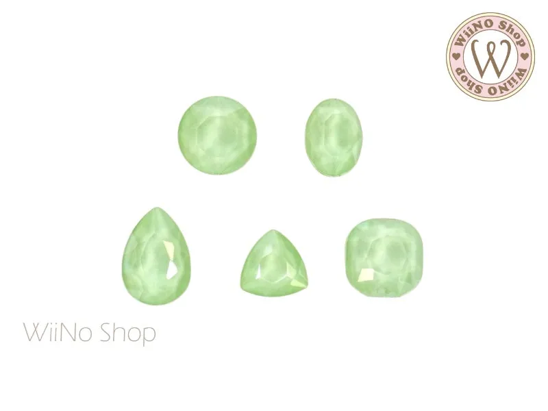 Light Green Candy 3D Back Crystal - 5 pcs