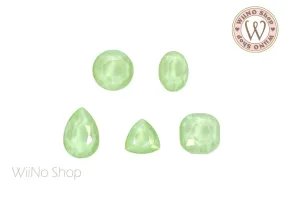 Light Green Candy 3D Back Crystal - 5 pcs