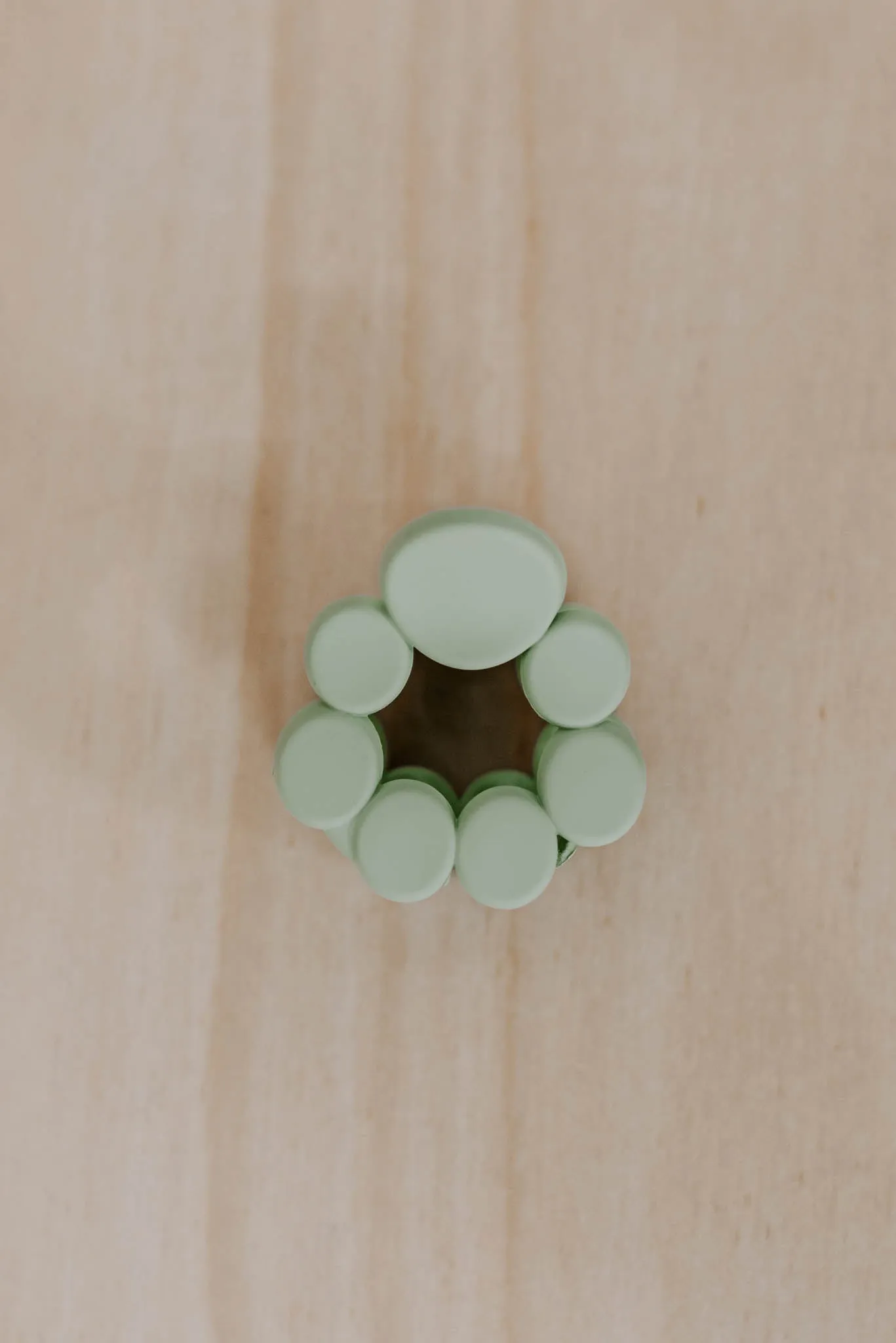 Matte Circles Hair Claw Clip