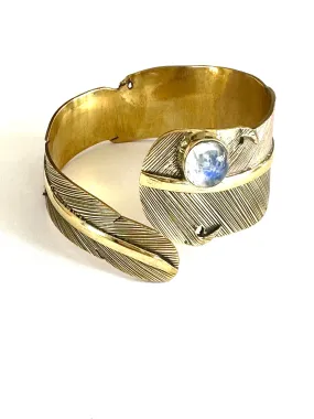 Zima Moonstone Cuff